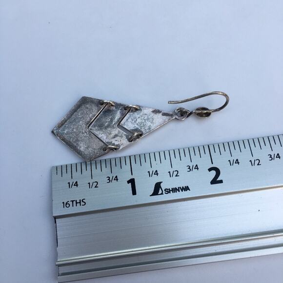 Stamped silver textured geometric fish hook earrings - Picture 4 of 11